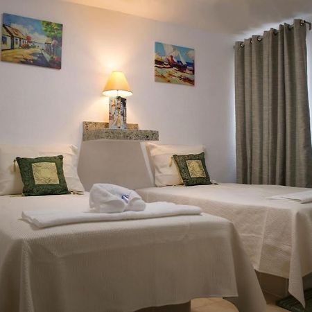 Hotel Sta Lucia Celaya  Extérieur photo