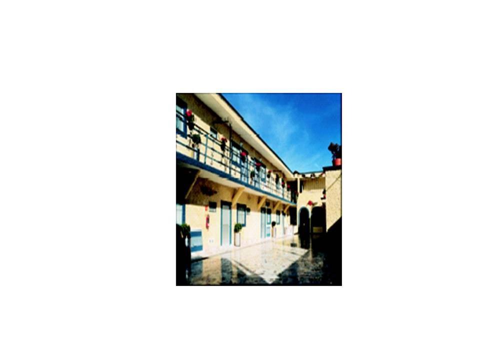 Hotel Sta Lucia Celaya  Extérieur photo