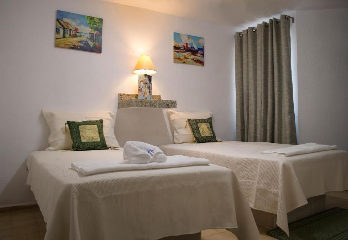 Hotel Sta Lucia Celaya  Extérieur photo